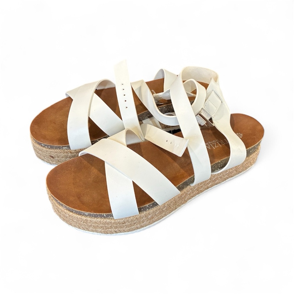 Elegant Cream Strappy Sandals